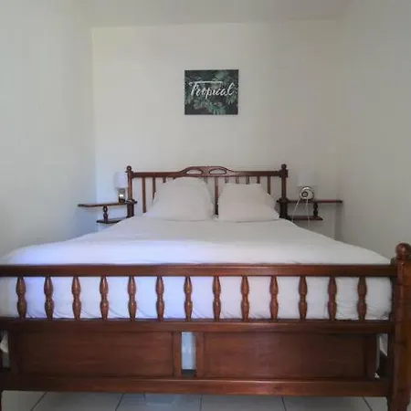 Maisonnette, A 50m De La Avec Terrasse Apartamento